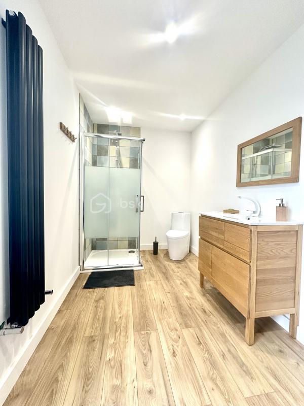 Maison d'architecte - 220 m² - 9 pièces