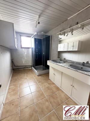 Maison - 110 m² - 7 pièces