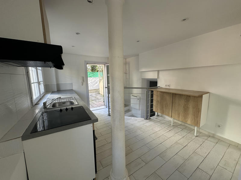 Appartement - 60 m² - 2 pièces