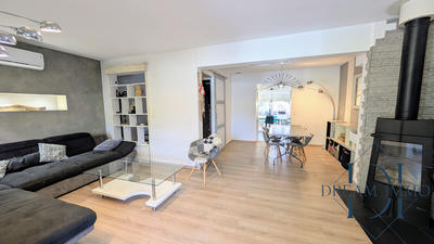 Maison - 147 m² - 6 pièces