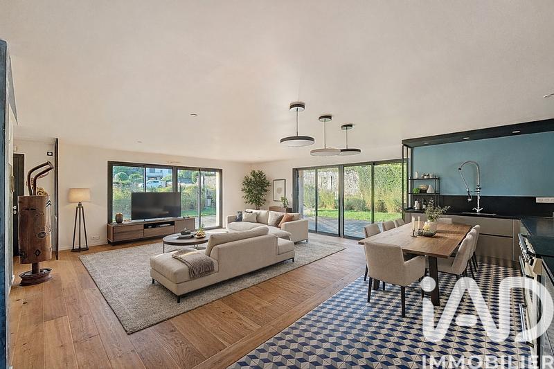 Maison - 136 m² - 6 pièces