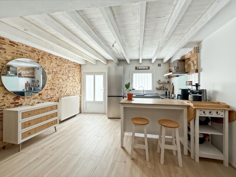 Maison en pierre - 65 m² - 3 pièces