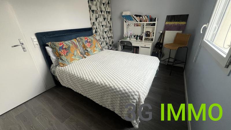 Duplex - 93 m² - 5 pièces