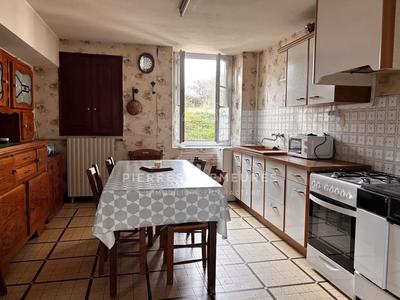 Ferme - 91 m² - 4 pièces