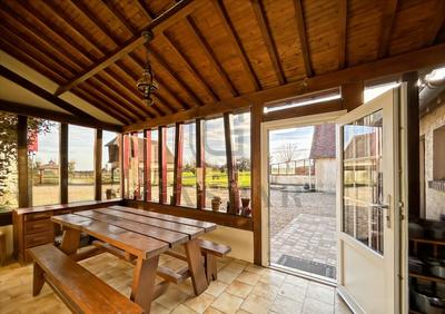 Maison - 453 m² - 17 pièces