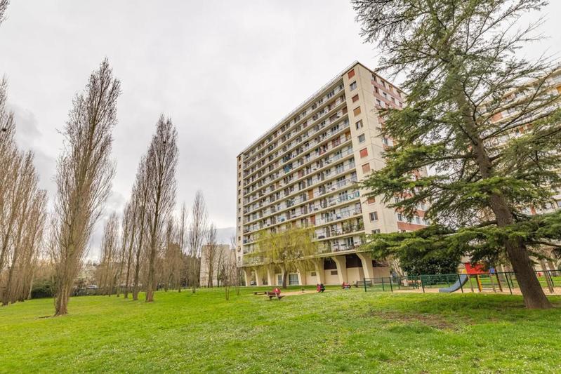 Appartement - 75 m² - 4 pièces