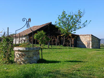 Maison - 150 m² - 1 pièce