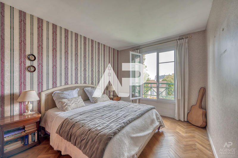 Appartement - 89 m² - 4 pièces