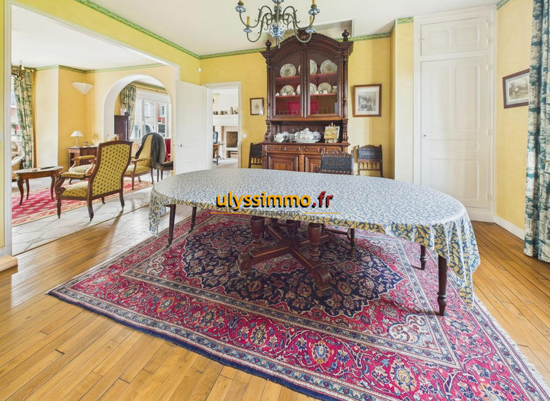 Maison - 149 m² - 7 pièces