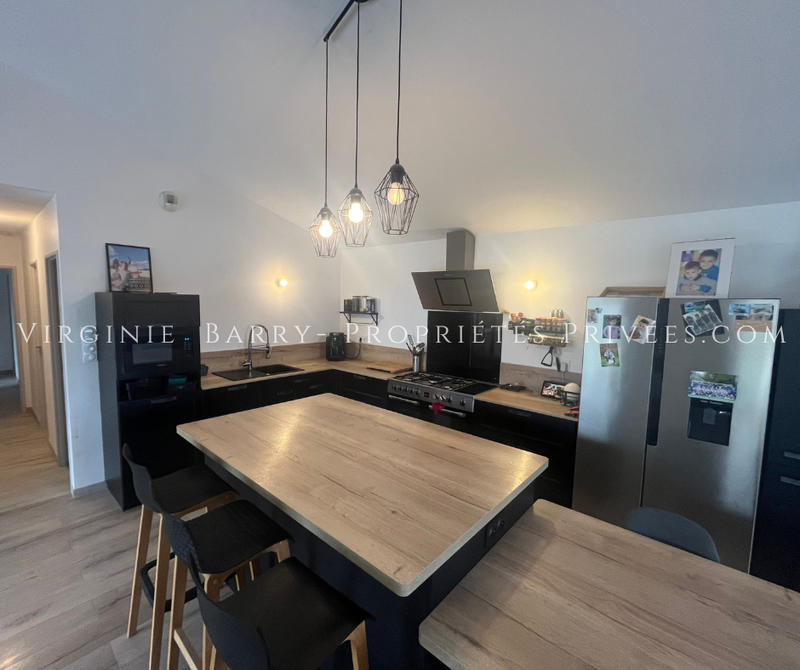 Maison - 110 m² - 4 pièces