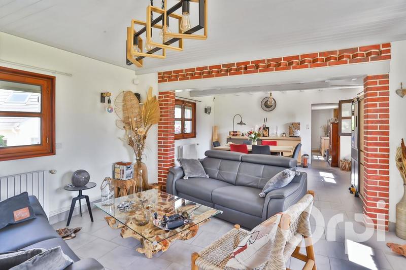 Maison - 145 m² - 6 pièces