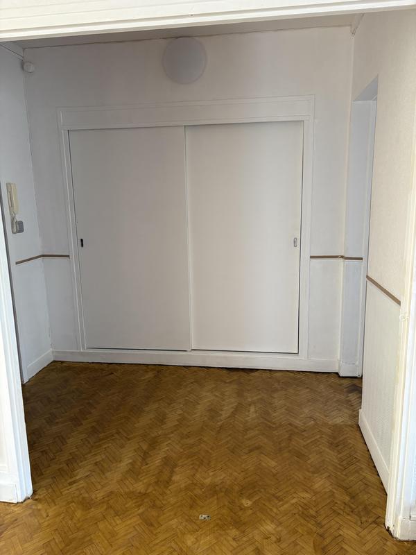 Appartement - 82 m² - 3 pièces