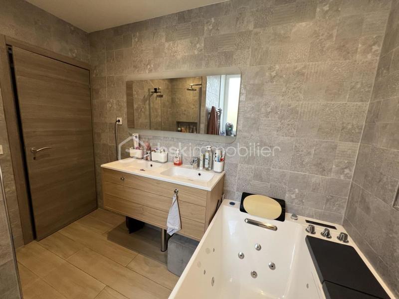 Maison ancienne - 109 m² - 6 pièces