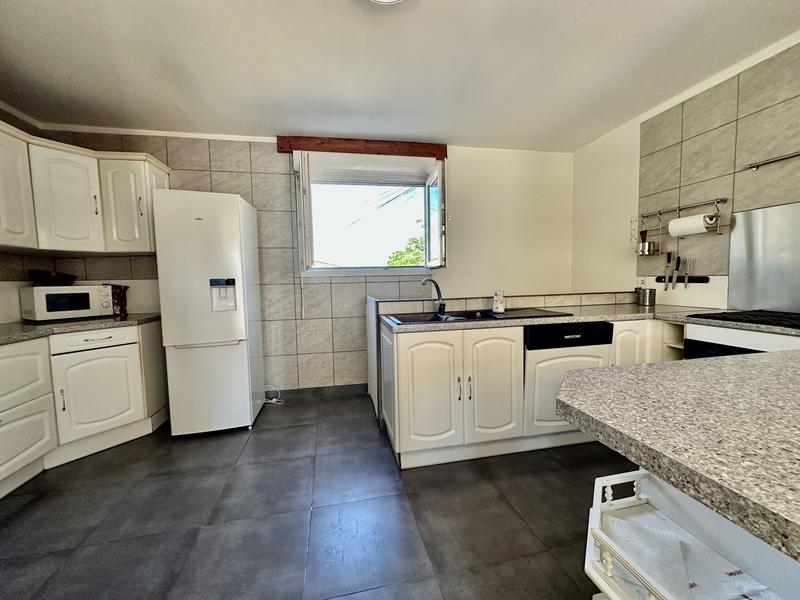 Villa - 188 m² - 7 pièces