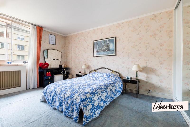 Appartement - 85 m² - 4 pièces