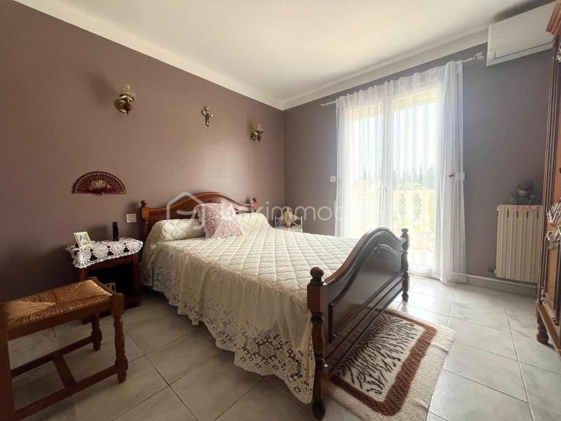 Maison - 200 m² - 8 pièces