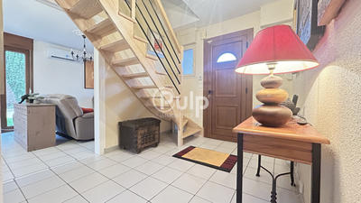 Pavillon - 144 m² - 6 pièces