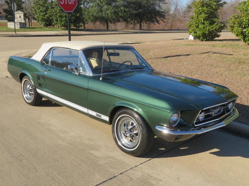 Ford Mustang cabriolet