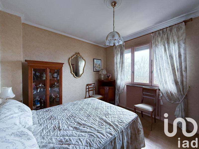 Maison - 94 m² - 5 pièces