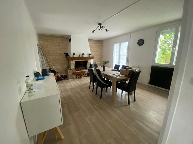 Maison - 95 m² - 4 pièces