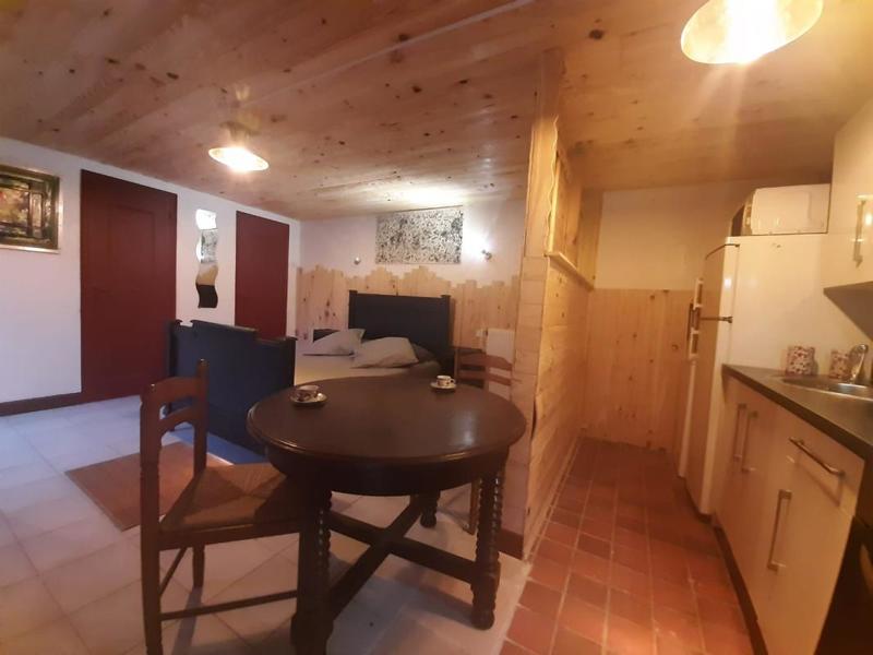 Maison - 222 m² - 9 pièces
