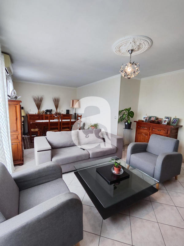 Maison - 117 m² - 7 pièces