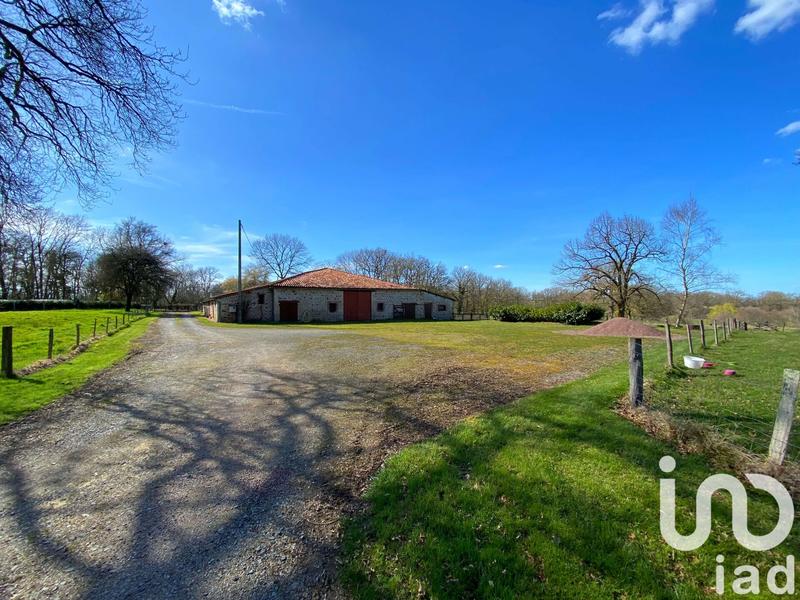 Maison - 167 m² - 8 pièces