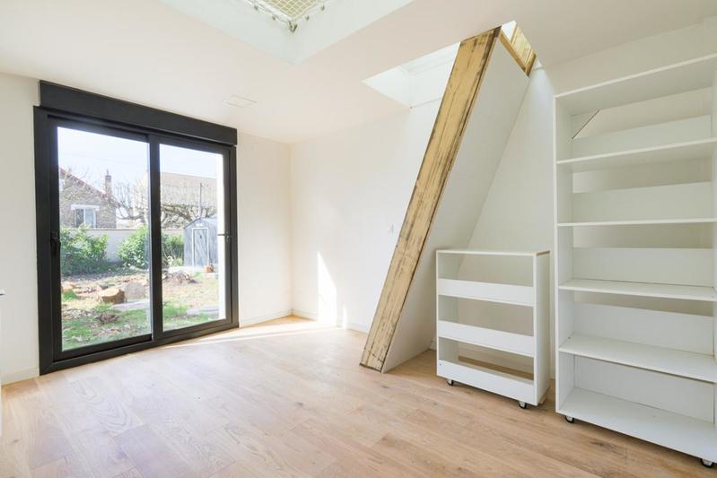 Pavillon - 180 m² - 10 pièces