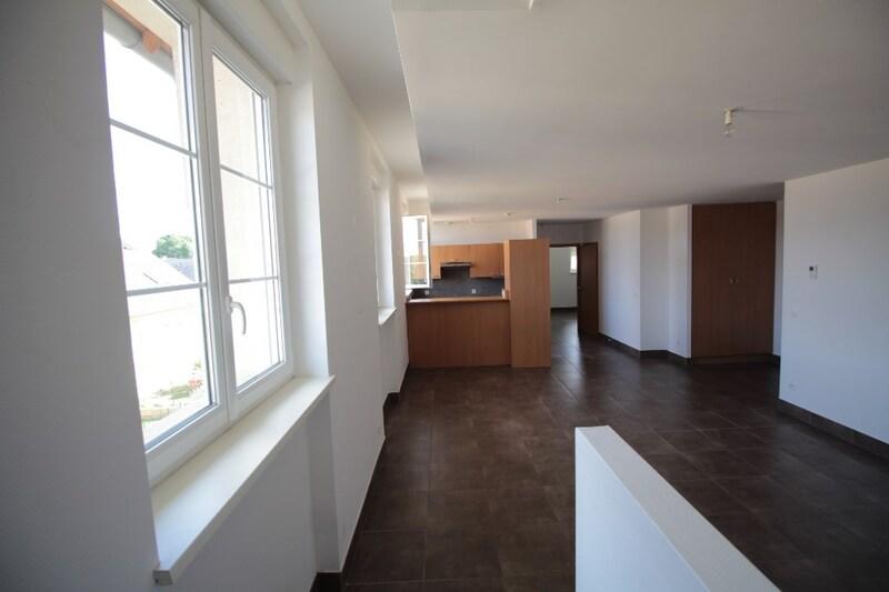 Appartement - 94 m² - 6 pièces