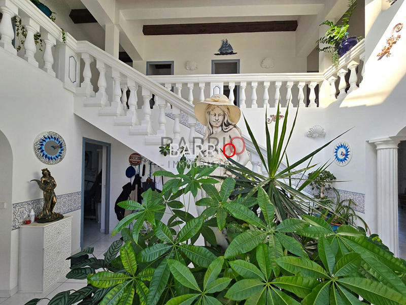 Villa - 195 m² - 8 pièces