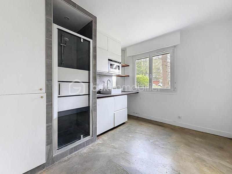 Studio - 10 m² - 1 pièce