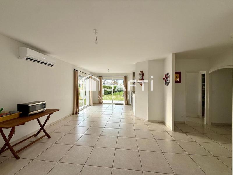 Maison - 95 m² - 3 pièces