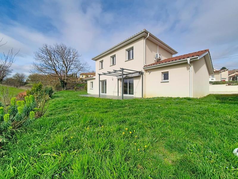 Maison - 120 m² - 5 pièces