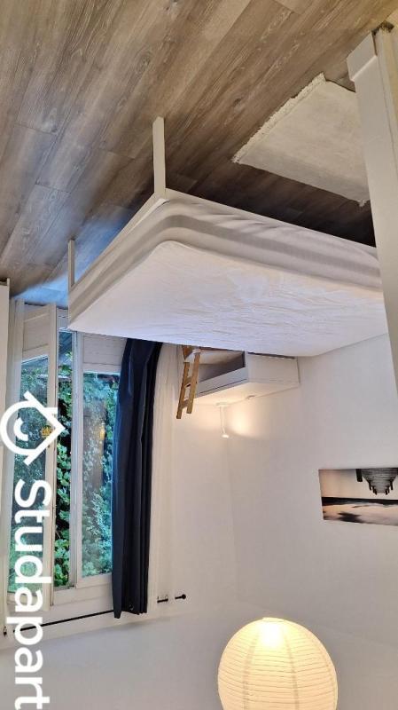 Chambre - 9 m² - 1 pièce