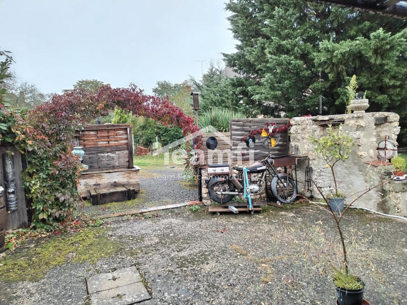 Maison - 90 m² - 3 pièces