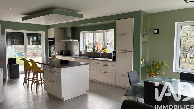 Maison - 531 m² - 14 pièces