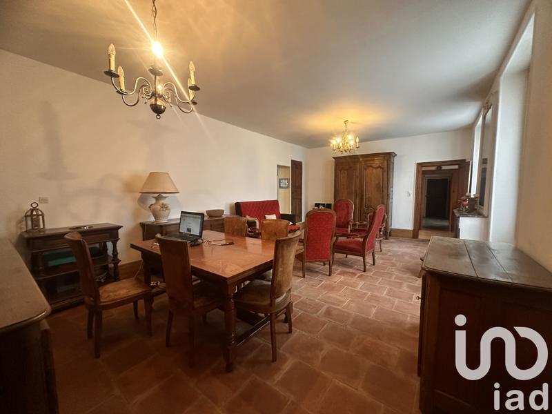 Maison de village - 298 m² - 10 pièces