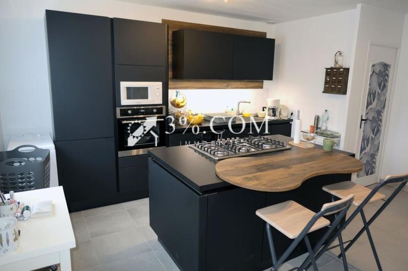 Maison - 112 m² - 6 pièces