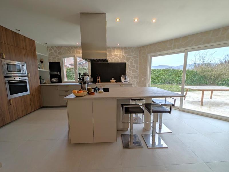 Villa - 160 m² - 5 pièces