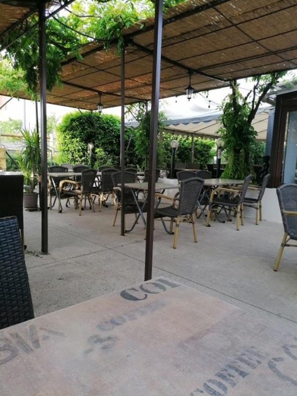 Fonds de commerce - 170 m²