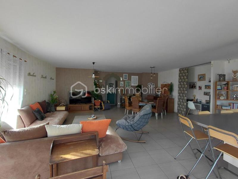 Villa - 210 m² - 7 pièces