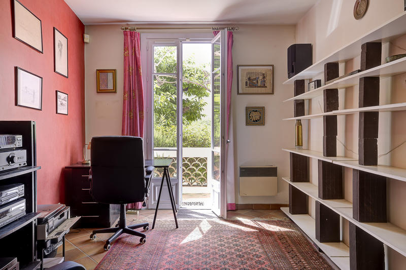 Maison - 200 m² - 7 pièces