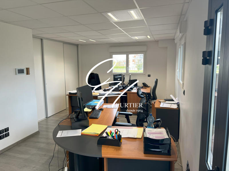 Local d'activités - 400 m²