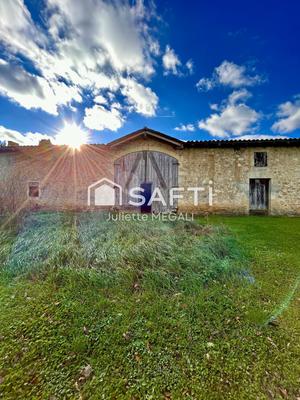 Maison - 160 m² - 5 pièces