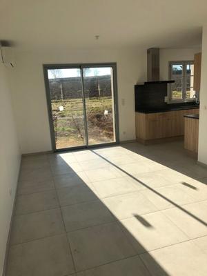 Pavillon - 81 m² - 4 pièces