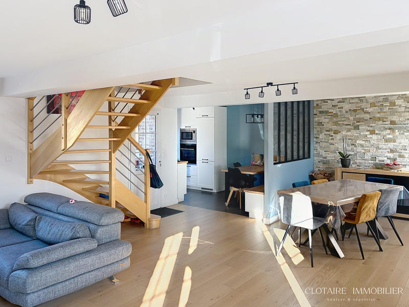 Maison ancienne - 137 m² - 6 pièces