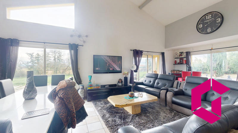 Villa - 172 m² - 5 pièces