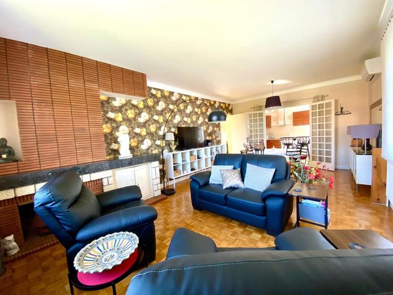 Maison - 107 m² - 5 pièces