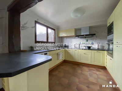 Chambre - 12 m² - 8 pièces