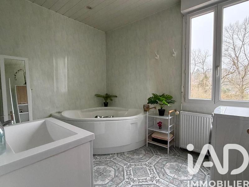 Maison - 145 m² - 5 pièces